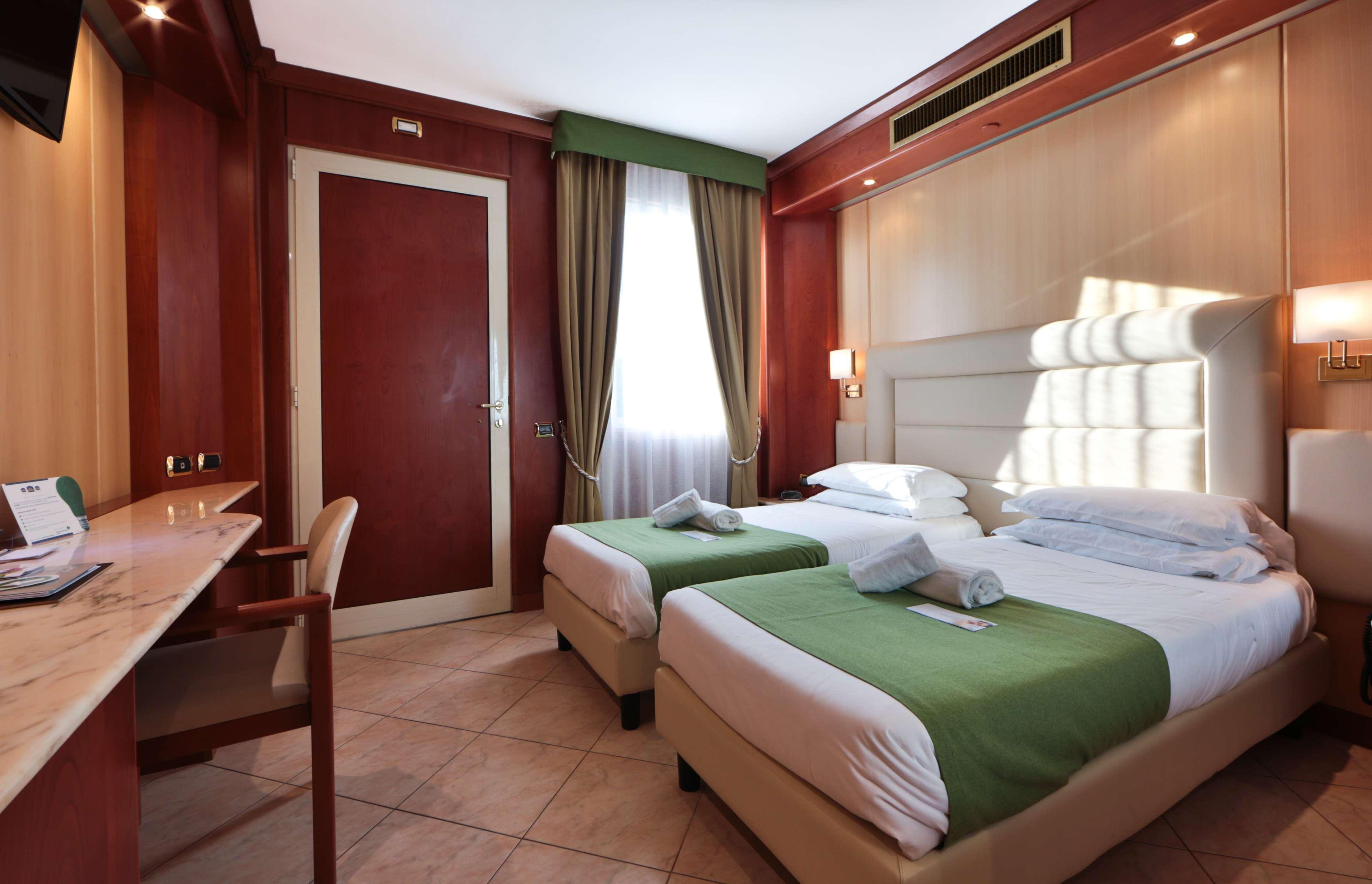 Best Western Hotel Anthurium Santo Stefano al Mare Exterior foto